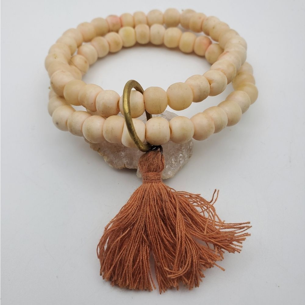 Peach sands Tibetan tassel tier‎ bracelet B1309
